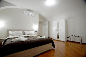 Montesantogroup Apartments